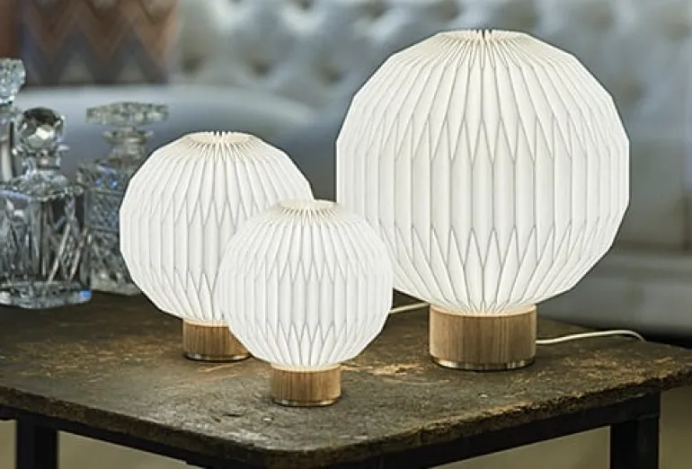 Le Klint 375XS table lamp