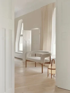 Lepo Product Wooden Boa Love 2-seat. sofa, oak - Kvadrat Sacho Elle 0200