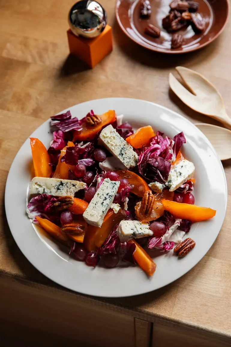 Lokal Helsinki Lehti salad servers, birch