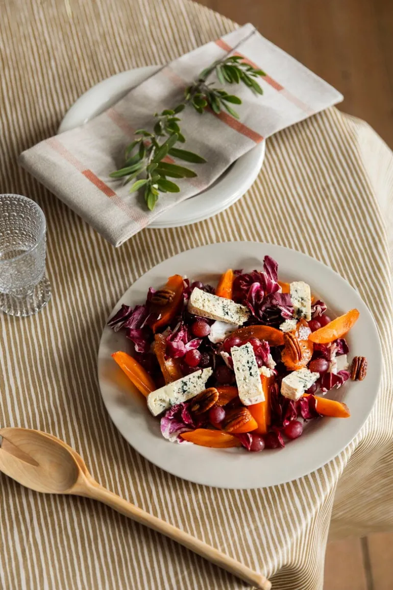 Lokal Helsinki Lehti salad servers, birch