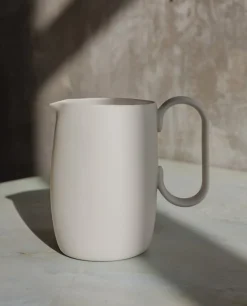 Lokal Helsinki Lokki jug, white