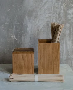 Lokal Helsinki Pino box, medium, oak