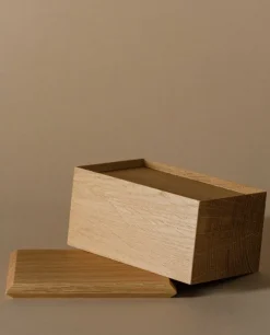 Lokal Helsinki Pino butter box, oak