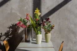 Lokal Helsinki Silmu vase, light yellow