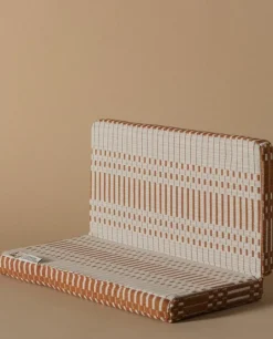 Lokal Helsinki Step pillow, Helios, brick