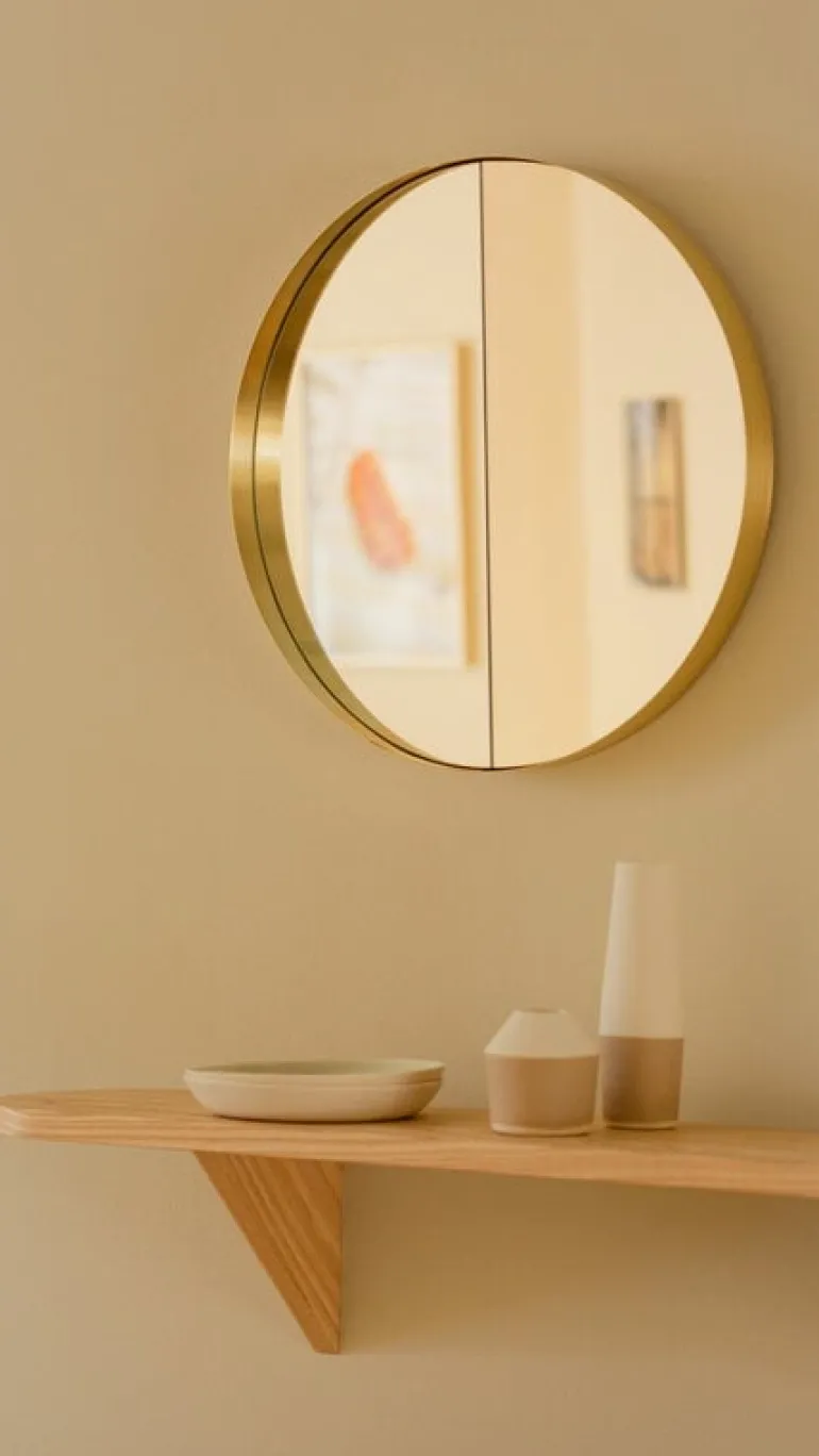 Lokal Helsinki Vino 40 mirror, brass, outward