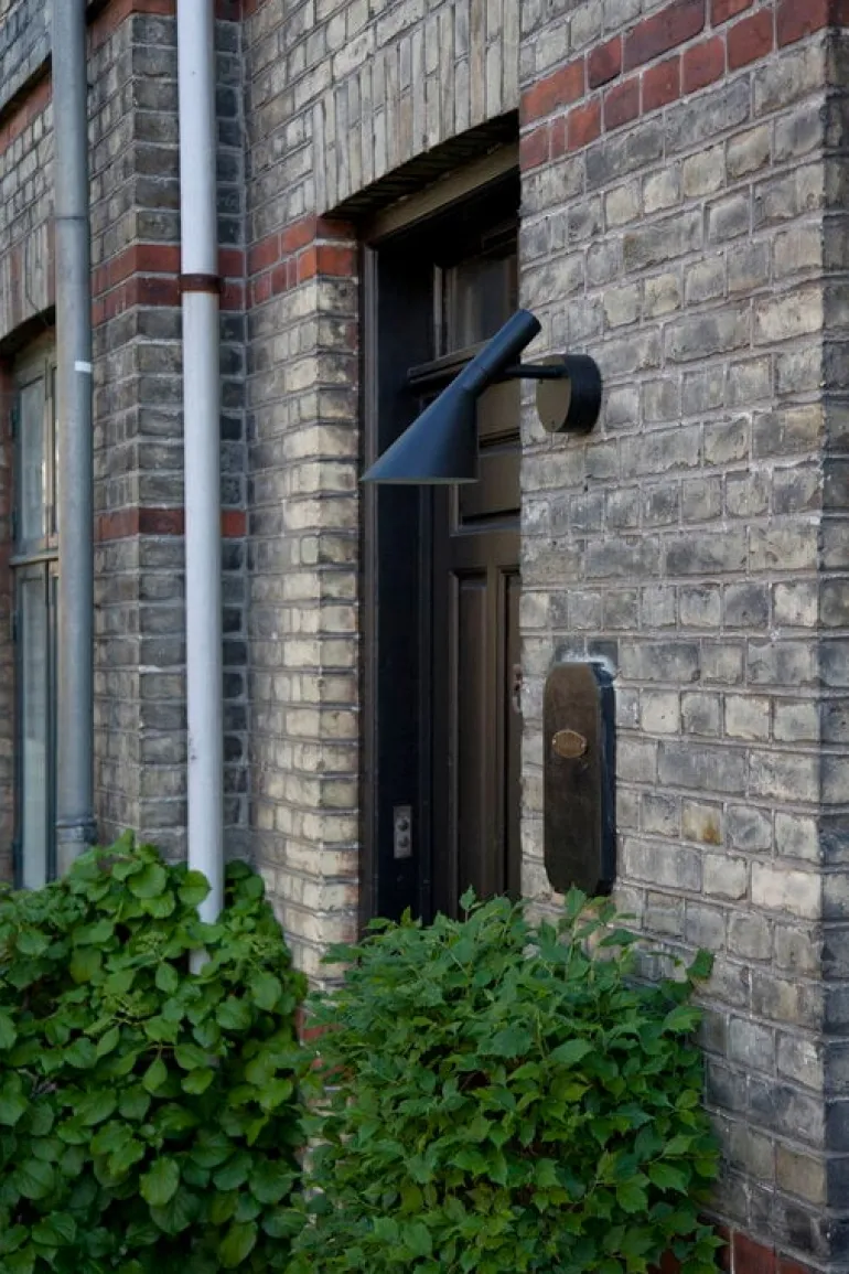 Louis Poulsen AJ 50 wall lamp for outdoors, black