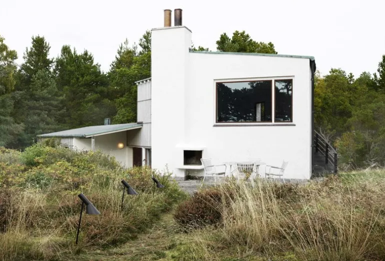 Louis Poulsen AJ Garden bollard lamp, short, 3000K, spike without adaptor