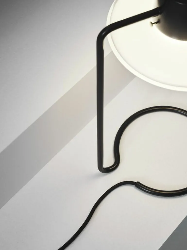 Louis Poulsen AJ Oxford table lamp, 280 mm, opal glass