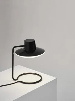 Louis Poulsen AJ Oxford table lamp, 280 mm, black - opal glass