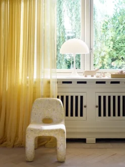 Louis Poulsen Panthella 320 table lamp, opal