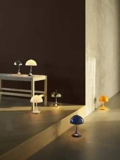 Louis Poulsen Panthella 160 Portable V3 table lamp, indigo blue