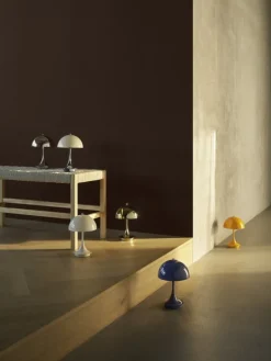 Louis Poulsen Panthella 160 Portable V3 table lamp, indigo blue