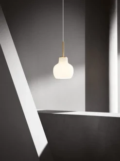 Louis Poulsen VL Ring Crown 1 pendant, opal glass