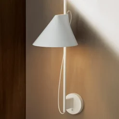 Louis Poulsen Yuh wall lamp, white