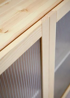 Lundia Classic vitrine, reeded glass, 84 x 149 cm, natural