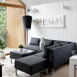 Lundia Liekki wall lamp, black