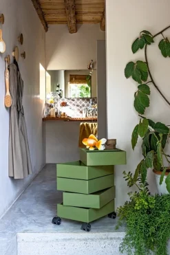 Magis 360° drawer unit, 5 drawers, green