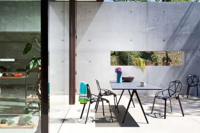 Magis Chair_One, black - painted aluminium legs