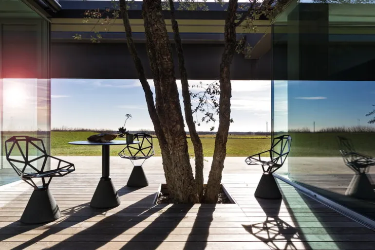 Magis Table_One Bistrot table, 79 cm, black