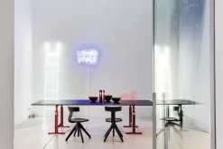 Magis Tuffy swivel chair, black