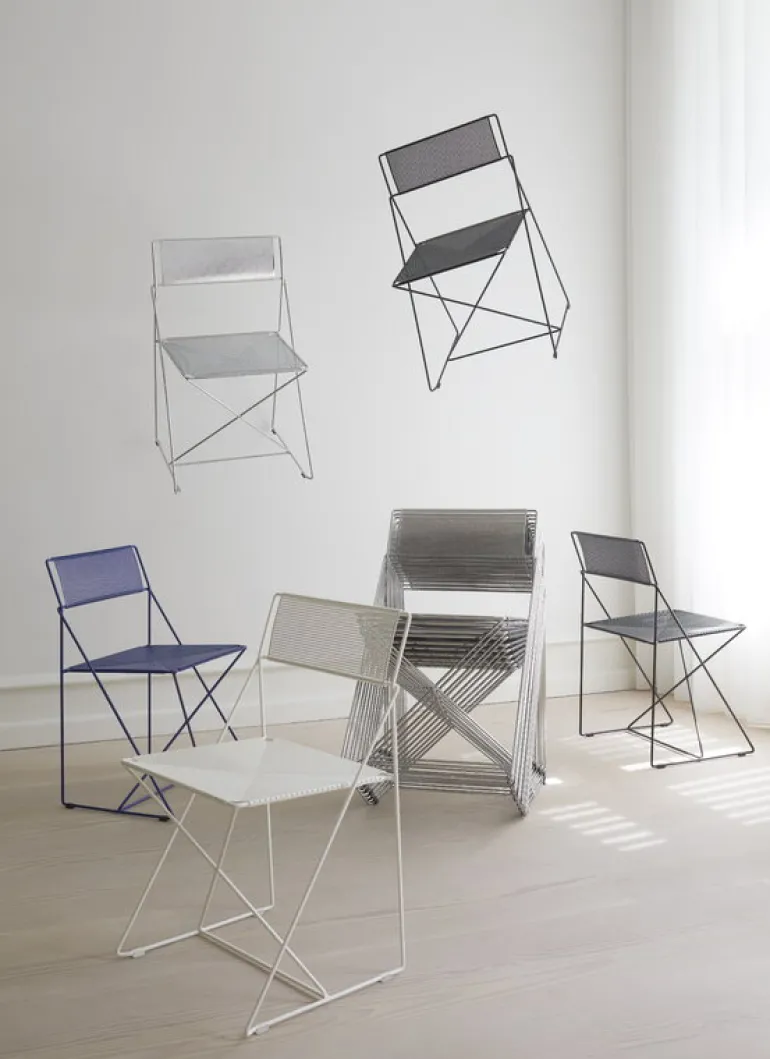Magnus Olesen X-Line chair, blue