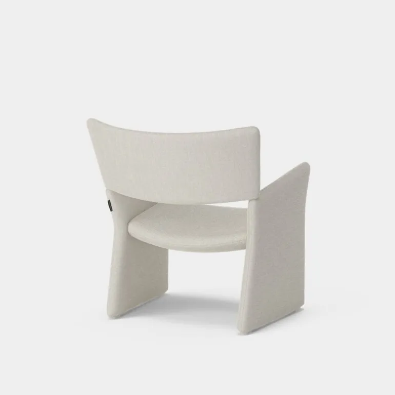 Massproductions Crown easy chair, Shell 7757-03