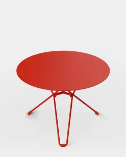 Massproductions Tio table, 60 cm, low, pure red