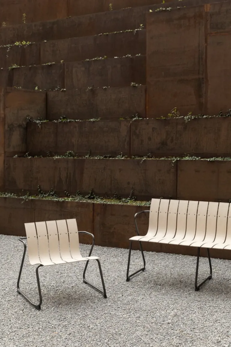 Mater Ocean lounge chair, sand