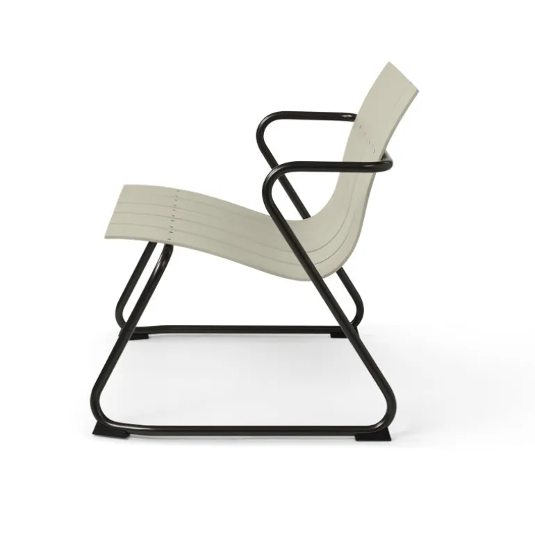 Mater Ocean lounge chair, sand
