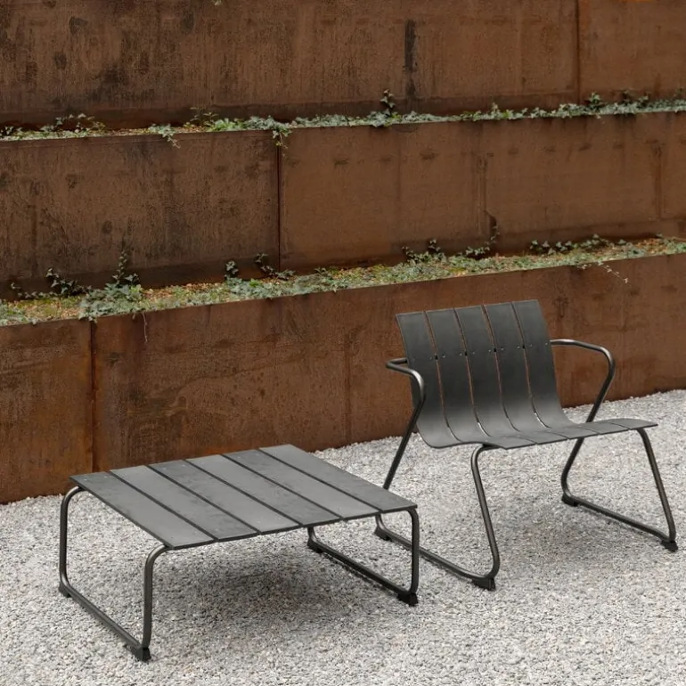 Mater Ocean lounge table, black