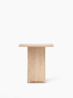 Matri Ilta night stand