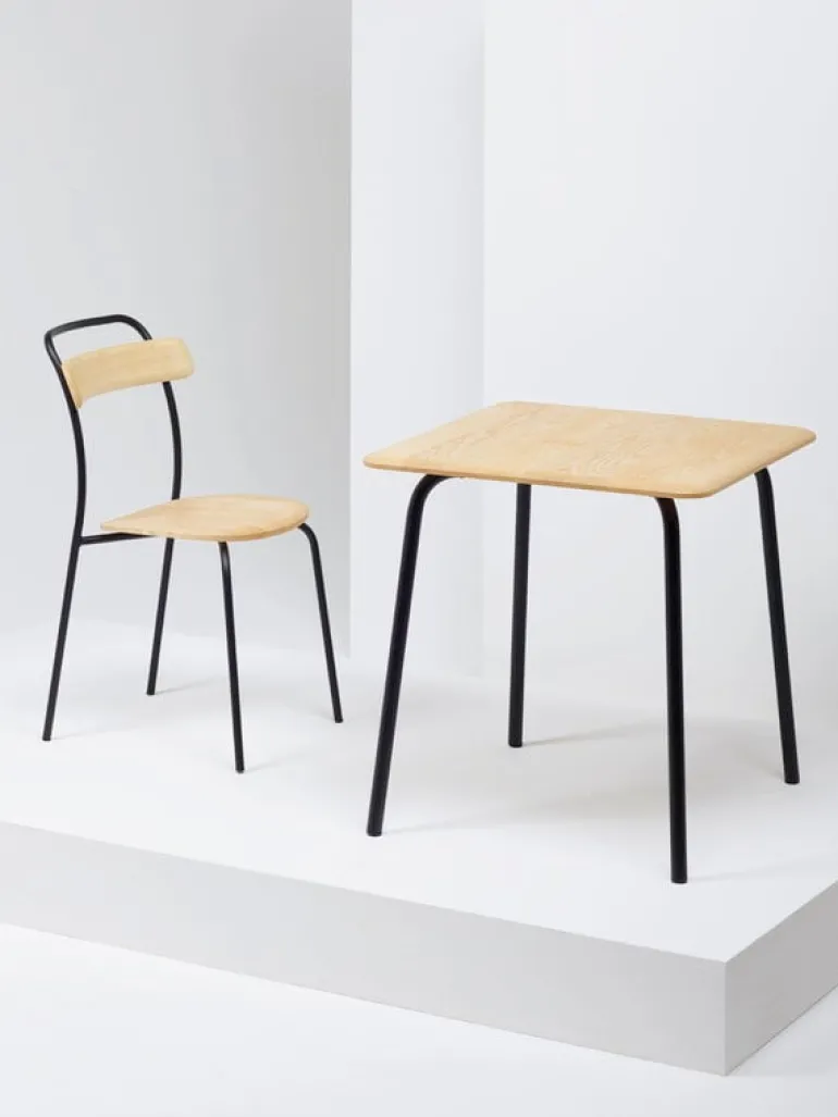 Mattiazzi MC16 Forcina table 70 x 70 cm, black steel - ash