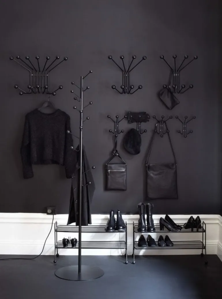 Maze Bill coat stand, black