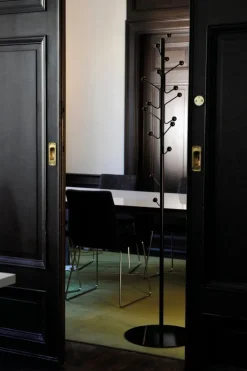 Maze Bill coat stand, black