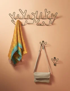 Maze Buddy wall hanger, green