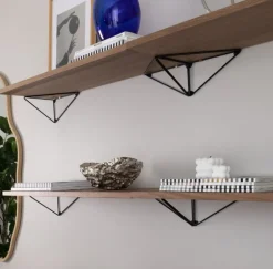 Maze Pythagoras L shelf, 80 x 27 cm, walnut