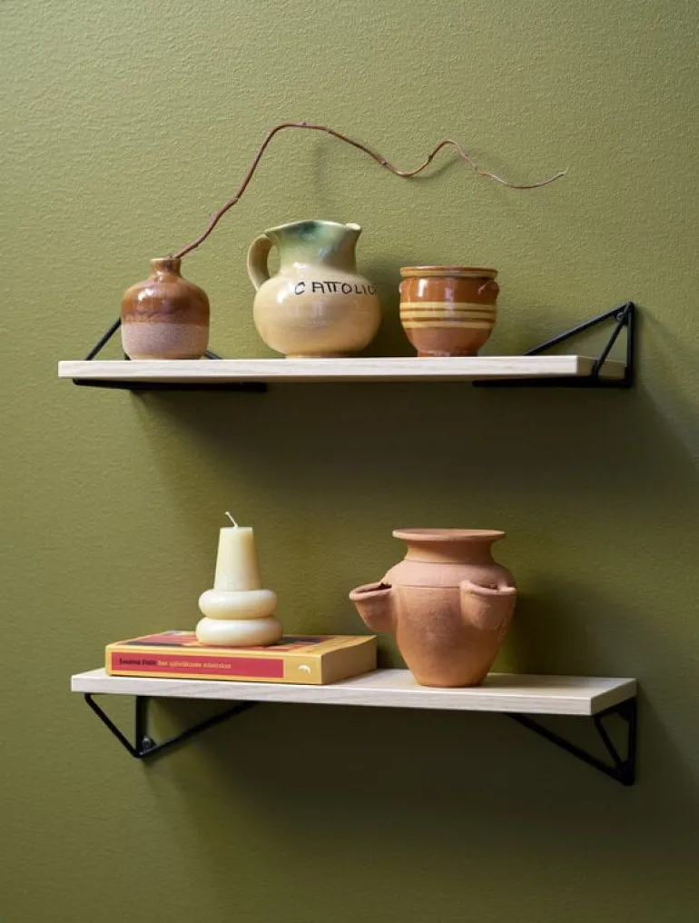 Maze Pythagoras XS shelf with brackets, ash - black