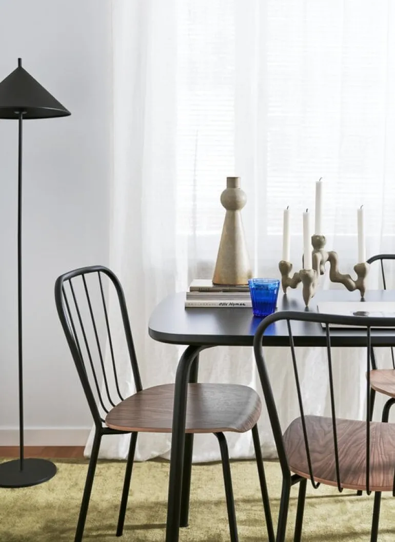 Maze Same chair, black - walnut