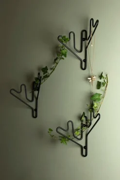Maze Twig wall hanger, black