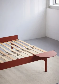 Moebe Bed, 90-180 cm, terracotta