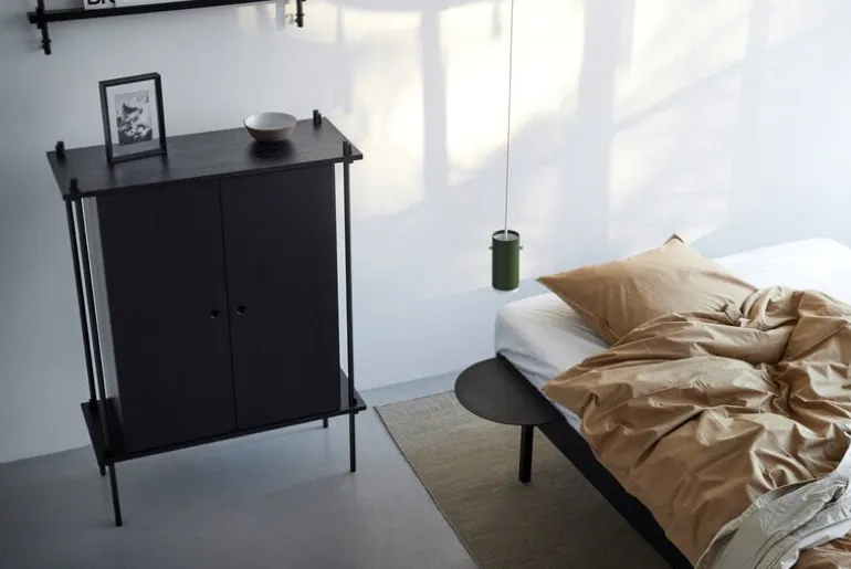 Moebe Bed, high, 90-180 cm, black