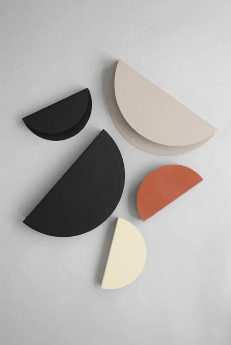 Moebe Half Moon shelf, small, sand