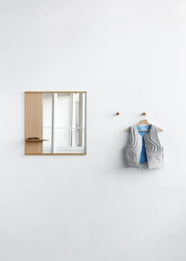 Moebe Mirror with a shelf, 70 cm, oak