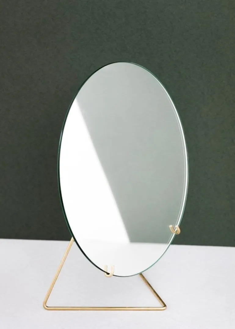Moebe Standing mirror 30 cm, brass