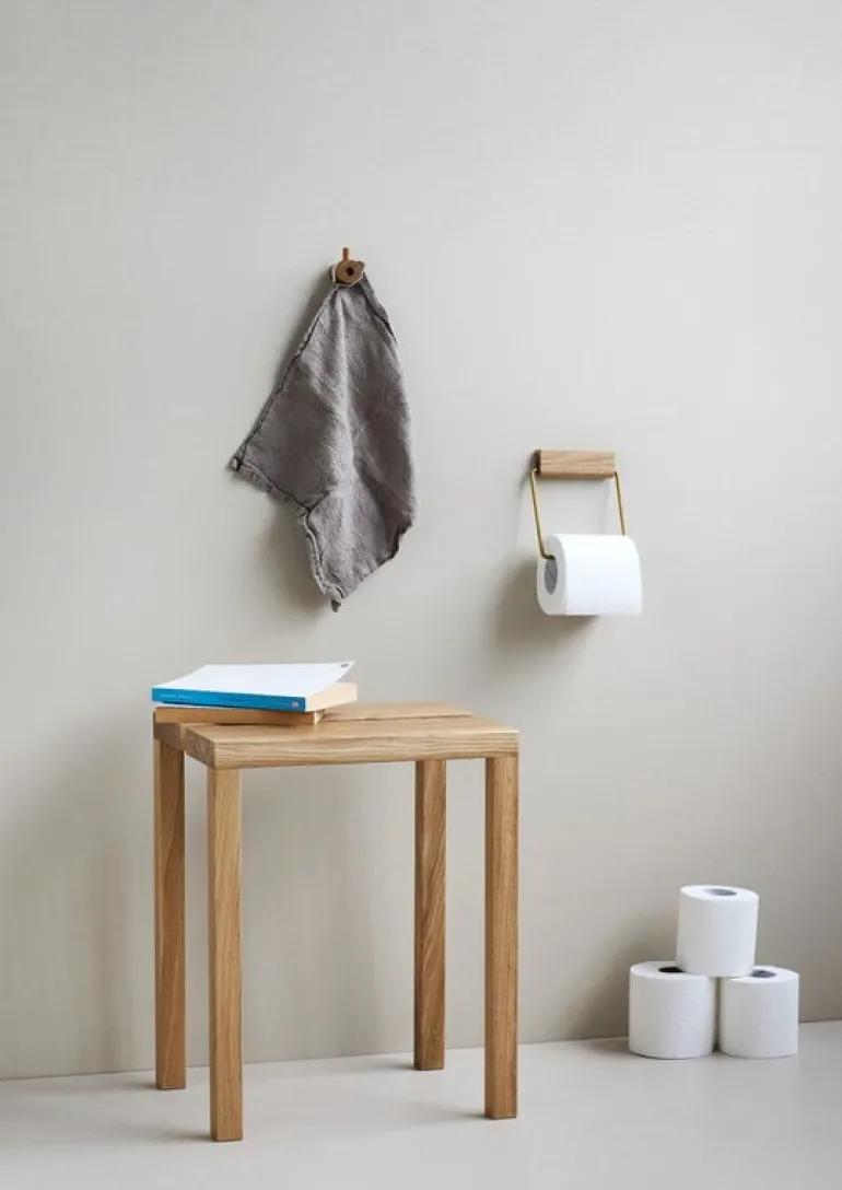 Moebe Toilet roll holder, oak - brass