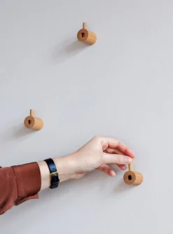 Moebe Wooden wall hook, oak