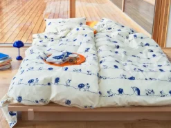 Moomin Arabia Moomin hand towel, 50 x 70 cm, Stinky, off-white