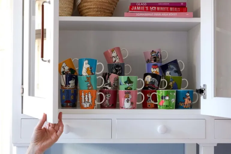 Moomin Arabia Moomin mug, Ancestor, black