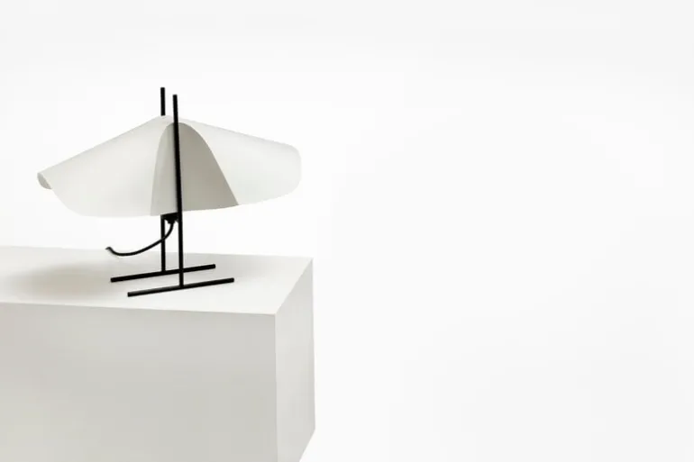 Motarasu Cho table lamp, white - black